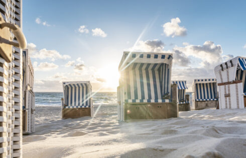 Des stations balnéaires chics, des fruits de mer frais et des plages attendent une île de point chaud des célébrités appelé «les Hamptons d'Allemagne»