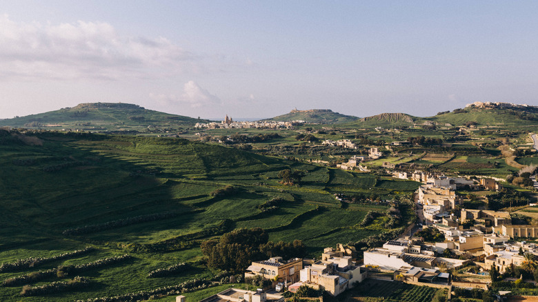 Vue aérienne intérieure du paysage de Malsarforn, Gozo, Malte
