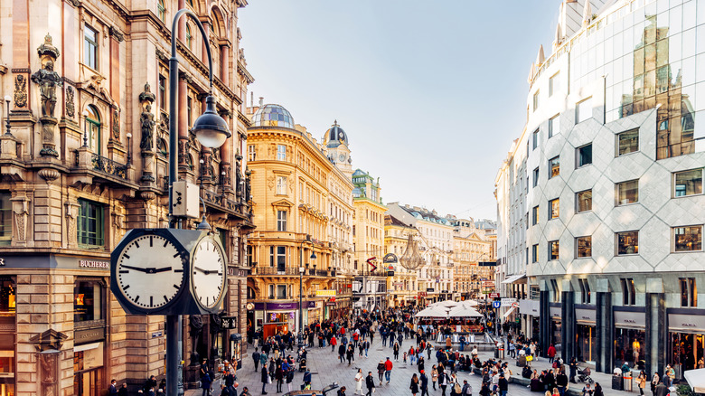 Rues bondées en Autriche