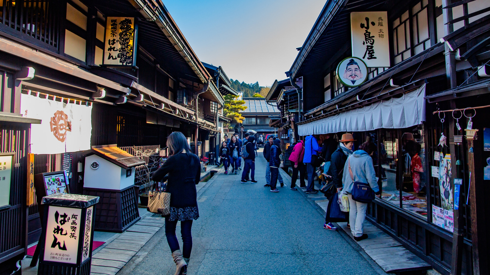 Cette ville japonaise sous-estimée est une alternative authentique, montagneuse et peu fréquentée à Tokyo