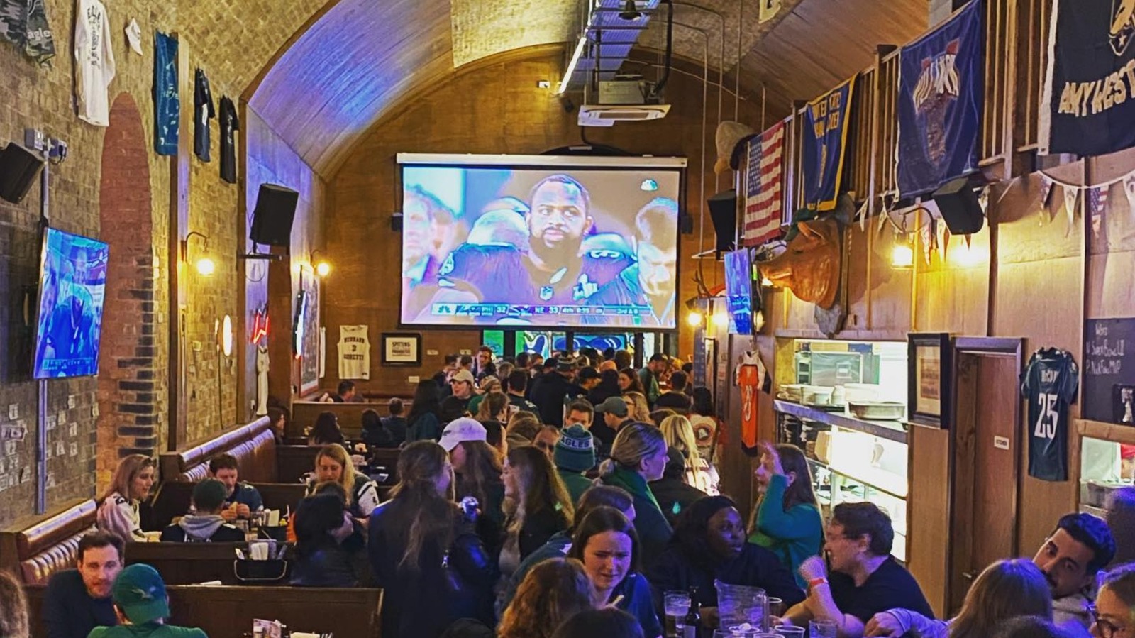 Le cœur de Londres cache un goût unique de l'Amérique avec ce bar de plongée de style Philadelphie.