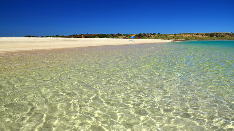 Eaux vierges à Ria Formosa, Algarve
