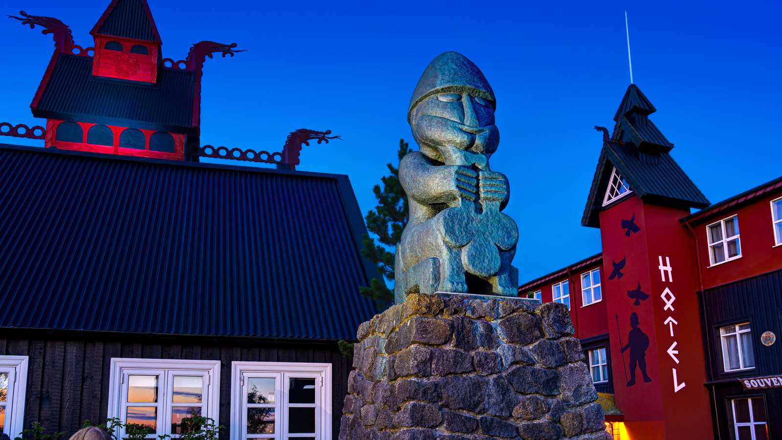 Un hôtel unique inspiré du Viking en Islande propose des fêtes remplies de Mead et des séjours spectaculaires côté fjord