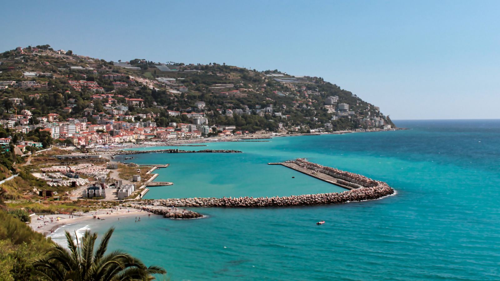 La ville balnéaire du plus secret le mieux gardé, qui est parfaite pour une escapade à Riviera italienne ensoleillée