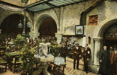Le restaurant européen largement considéré comme le plus ancien au monde sert de la nourriture haut de gamme dans un cadre confortable