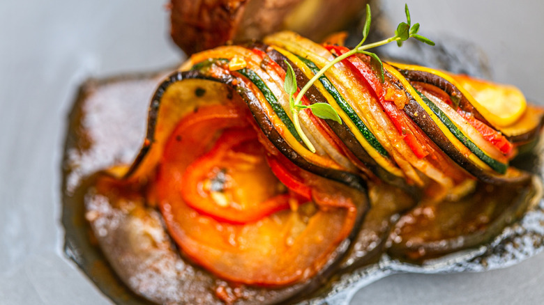 Un ratatouille préparé par le chef
