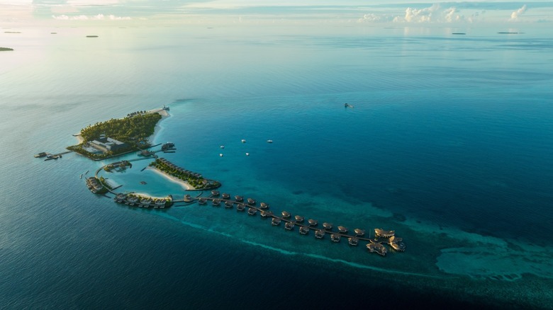 Vue aérienne des Maldives intercontinentaux