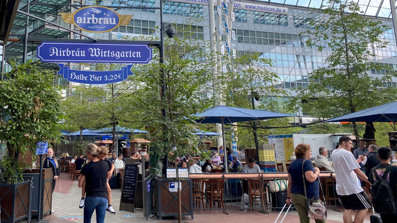 Jardin de bière Airbräu de l'aéroport de Munich