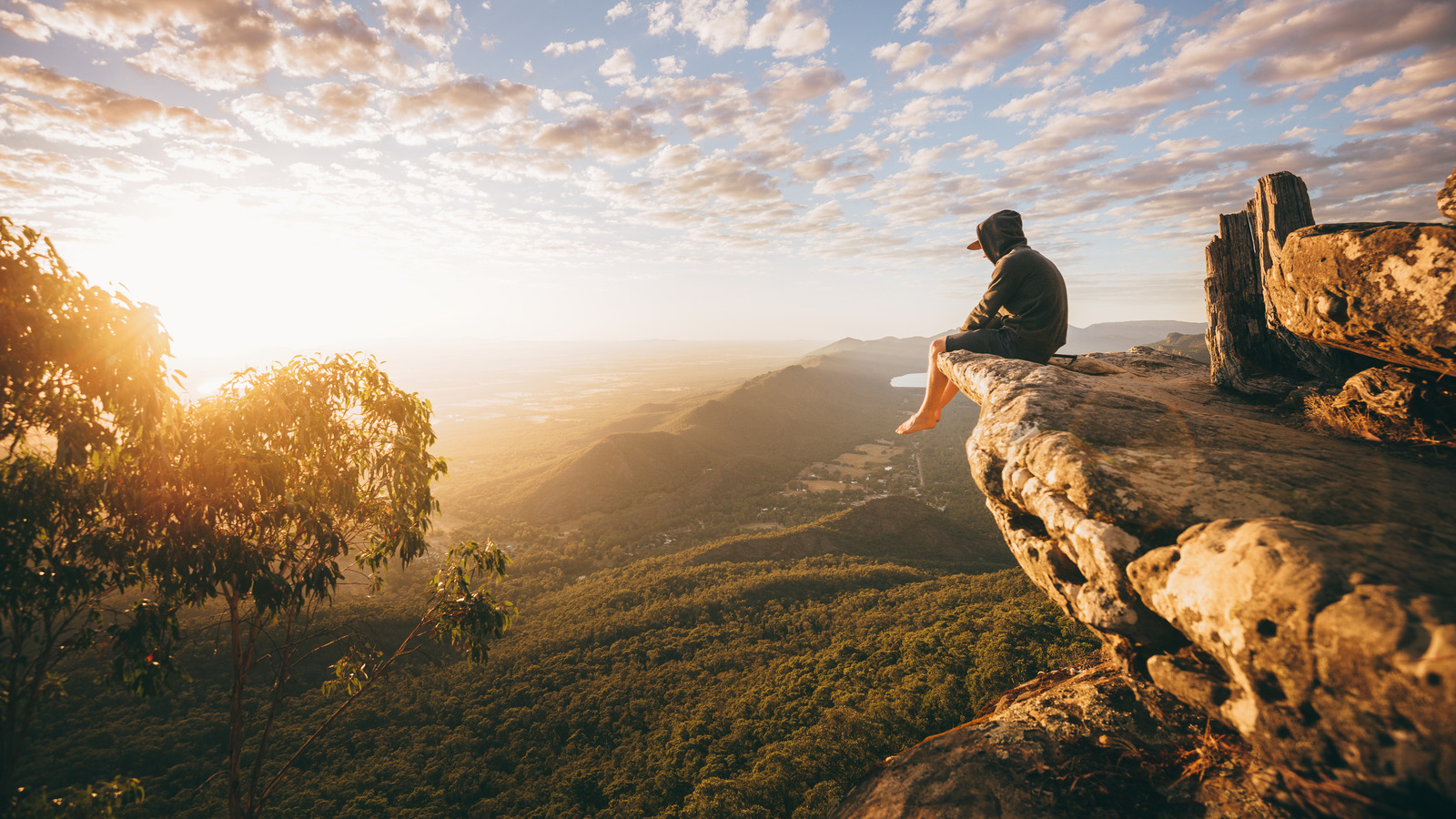L'une des randonnées les plus enrichissantes d'Australie offre des vues sur la montagne et des lieux de camping serein