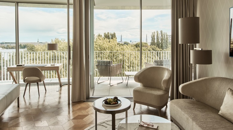 À l'intérieur d'une pièce de luxe au Fontenay