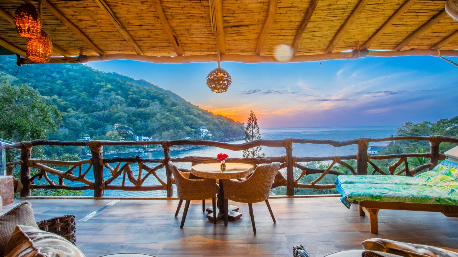 Un hôtel de boutique tropicale réservé aux adultes sur la côte mexicaine offre la romance, l'aventure et le confort cinq étoiles