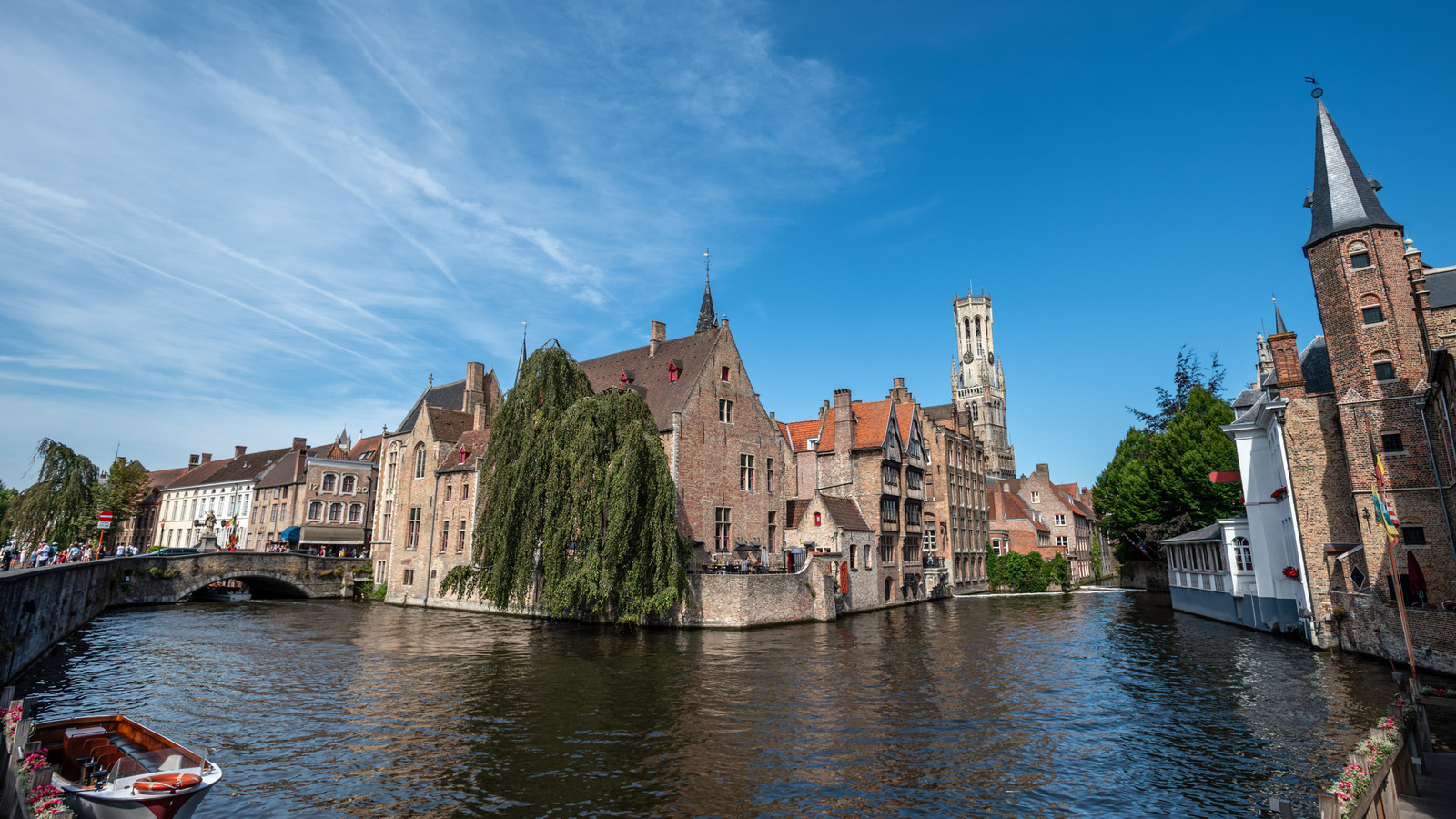Rick Steves révèle les saisons parfaites pour explorer les charmantes villes et la culture de la Belgique