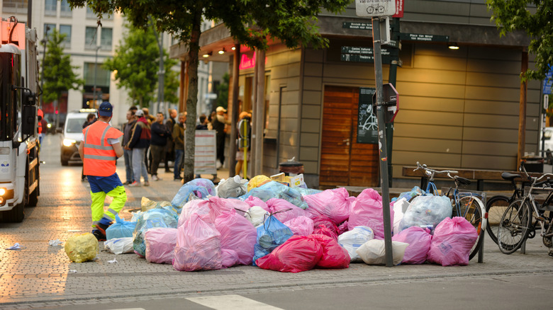 Sacs à poubelle à Jourdan, Bruxelles