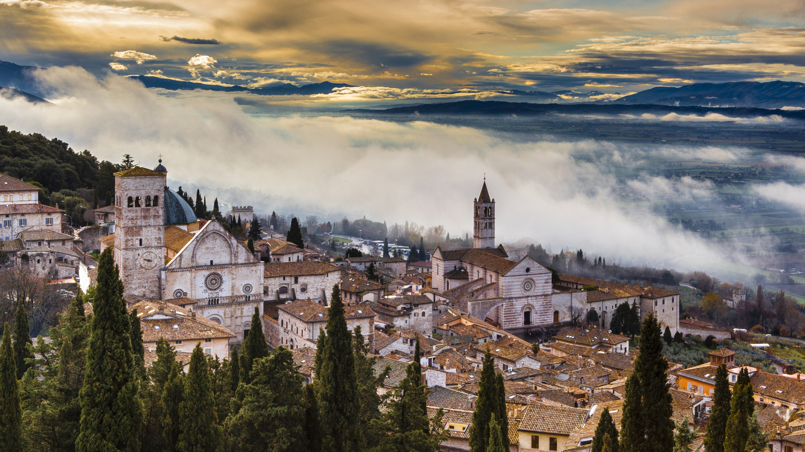 Une ville de colline romantique cachée au cœur de l'Italie offre une évasion tranquille de la foule de Rome