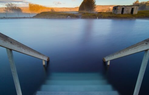 La plus ancienne piscine d'Islande est une évasion thermique historique plus authentique que le Blue Lagoon