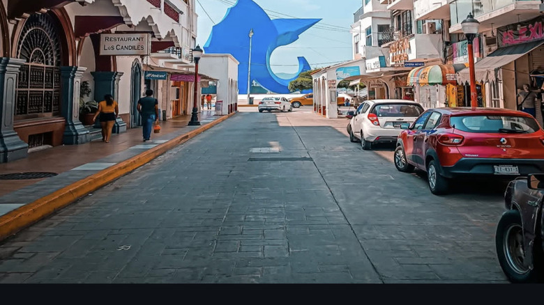 Statue de Pez Vela à Manzanillo, Mexique