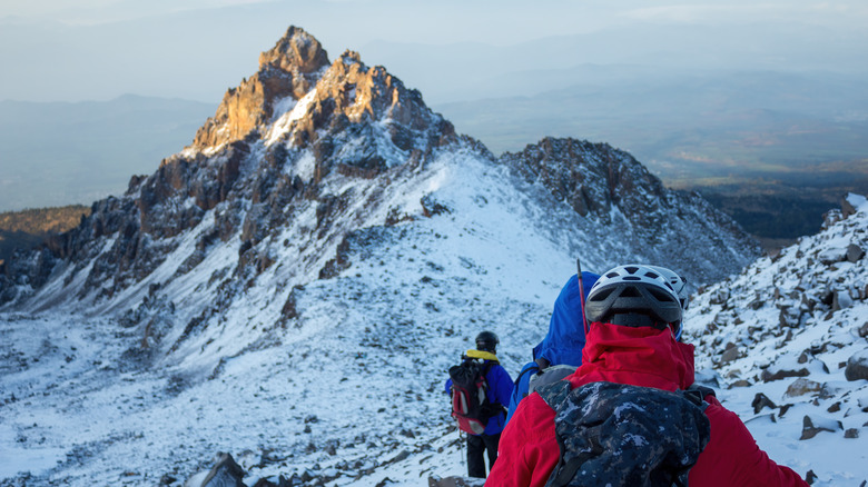 Groupe de randonneurs Summiting Pico de Orizaba, Mexique