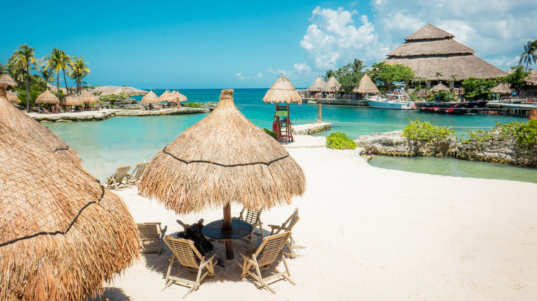 Une station vide à Cancun Mexico