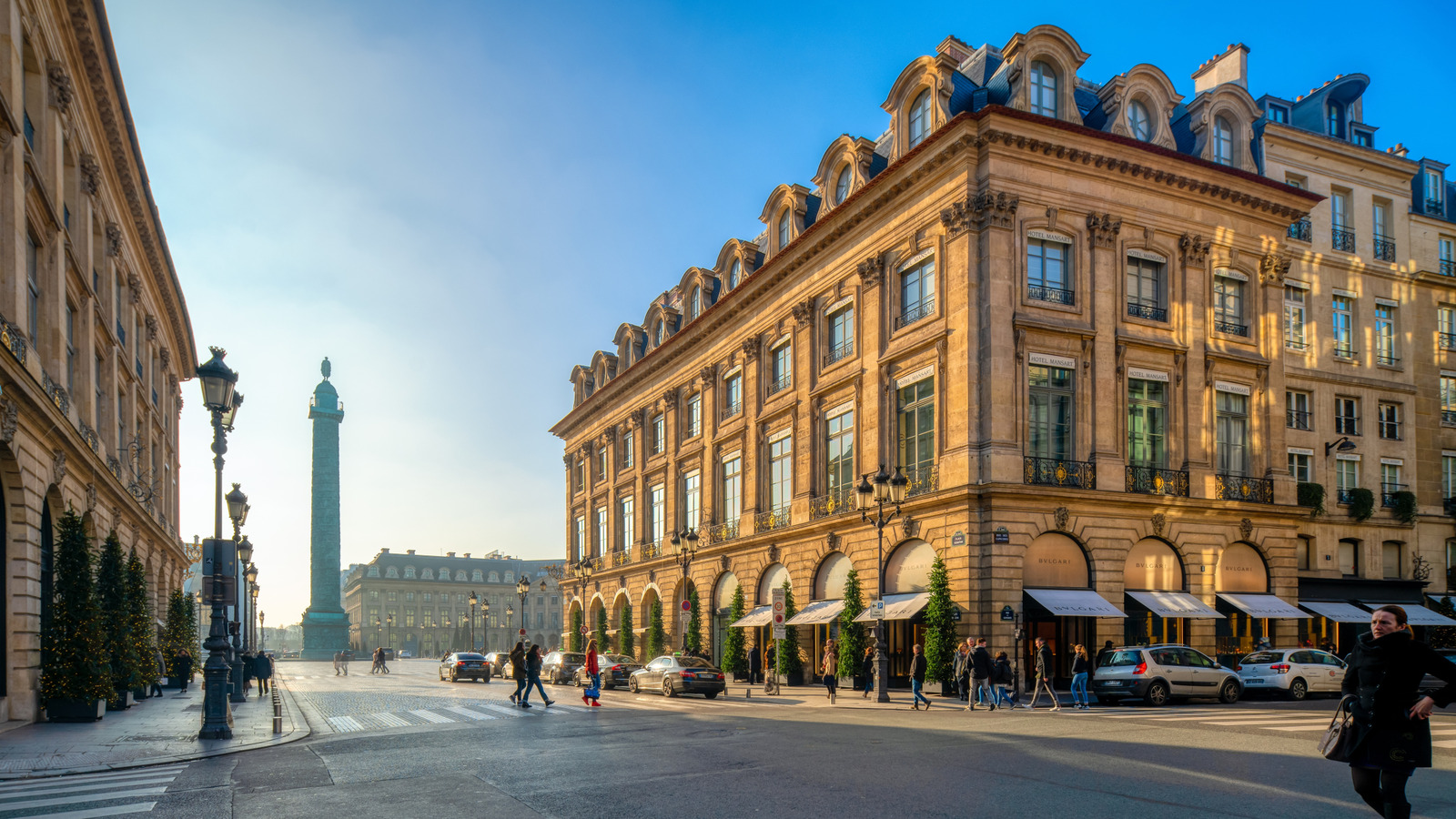 L'un des meilleurs hôtels du monde est un joyau de Paris chic niché entre le Louvre et les boutiques de luxe