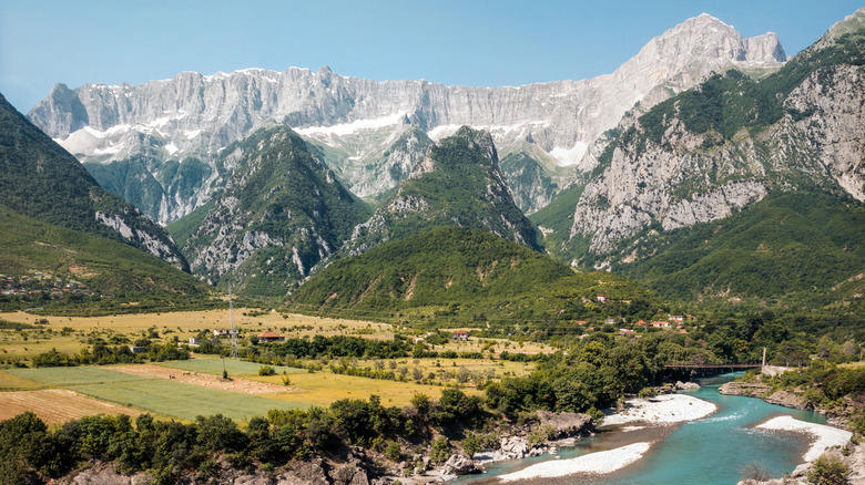 Région Permet de la rivière Vjosa