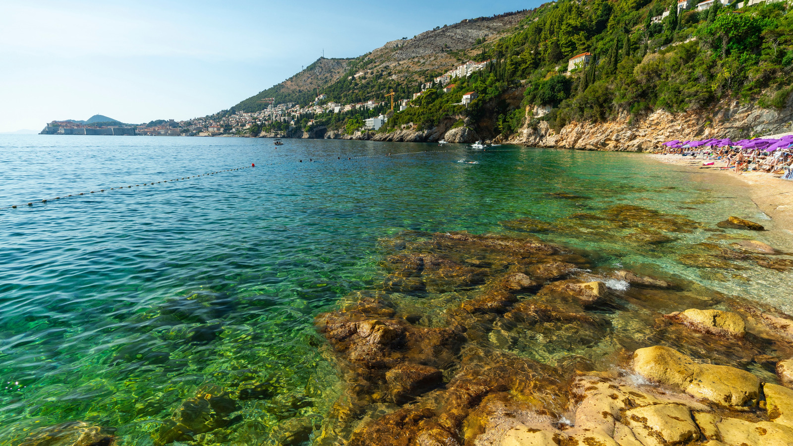 L'une des plus belles plages de Croatie est un paradis secret pour une évasion des foules touristiques de Dubrovnik