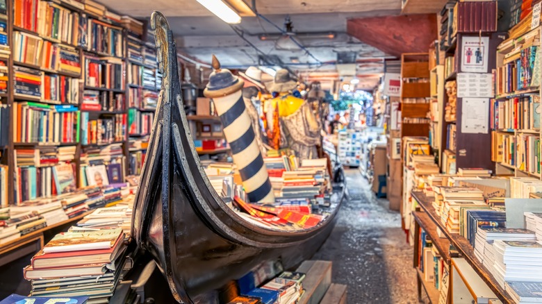 Libreria acqua Alta, un joyau caché à Venise, Italie