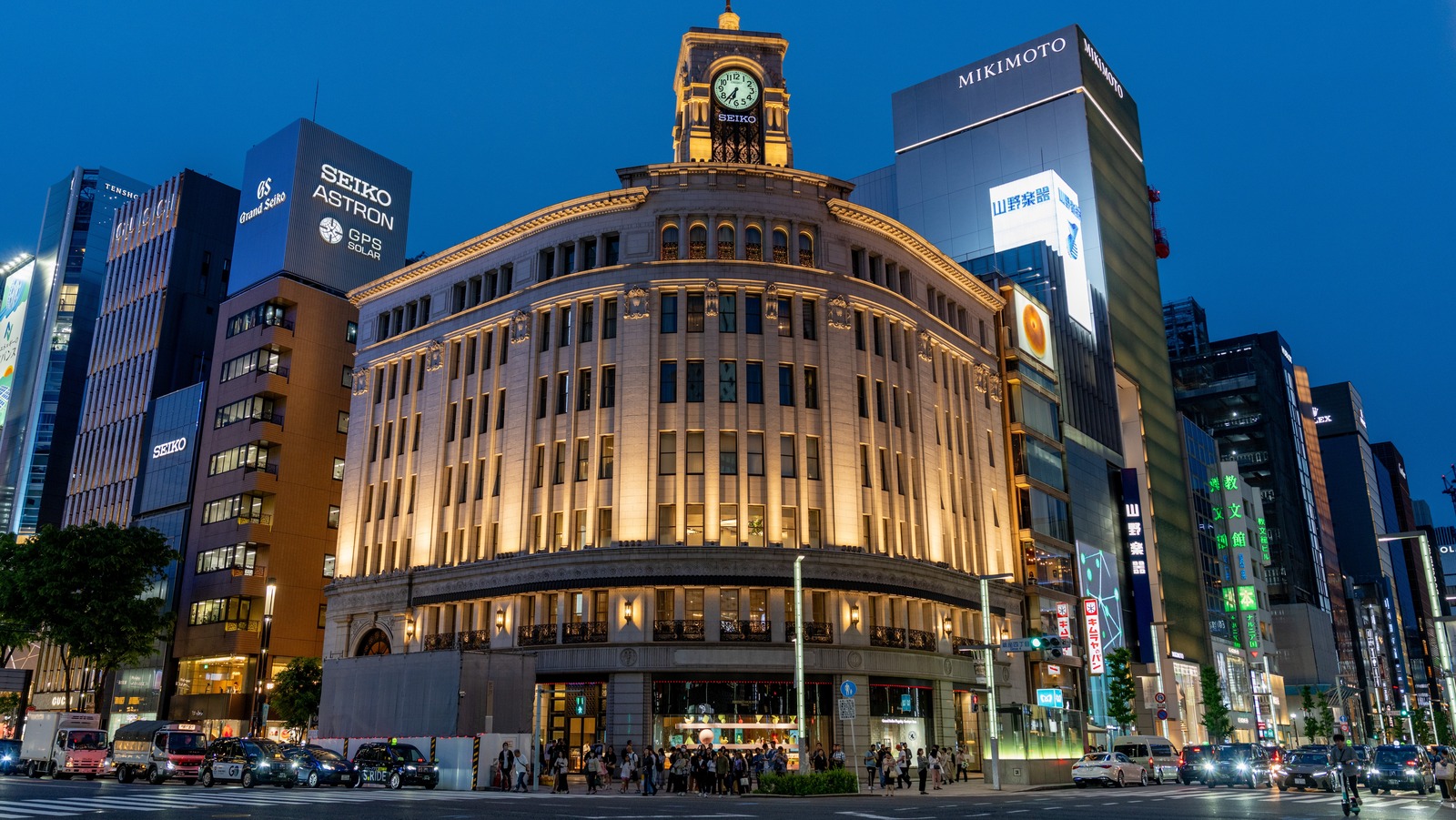 La règle de l'étiquette que vous ne devriez jamais briser lorsque vous visitez le Japon (et les touristes se trompent souvent)