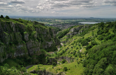 La plus grande gorge du Royaume-Uni est une destination anglaise extrêmement impressionnante pour les aventures en plein air