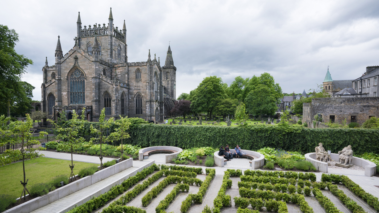 L'une des plus récentes villes d'Écosse est une destination à couper le souffle et accessible à pied avec de nombreux endroits historiques