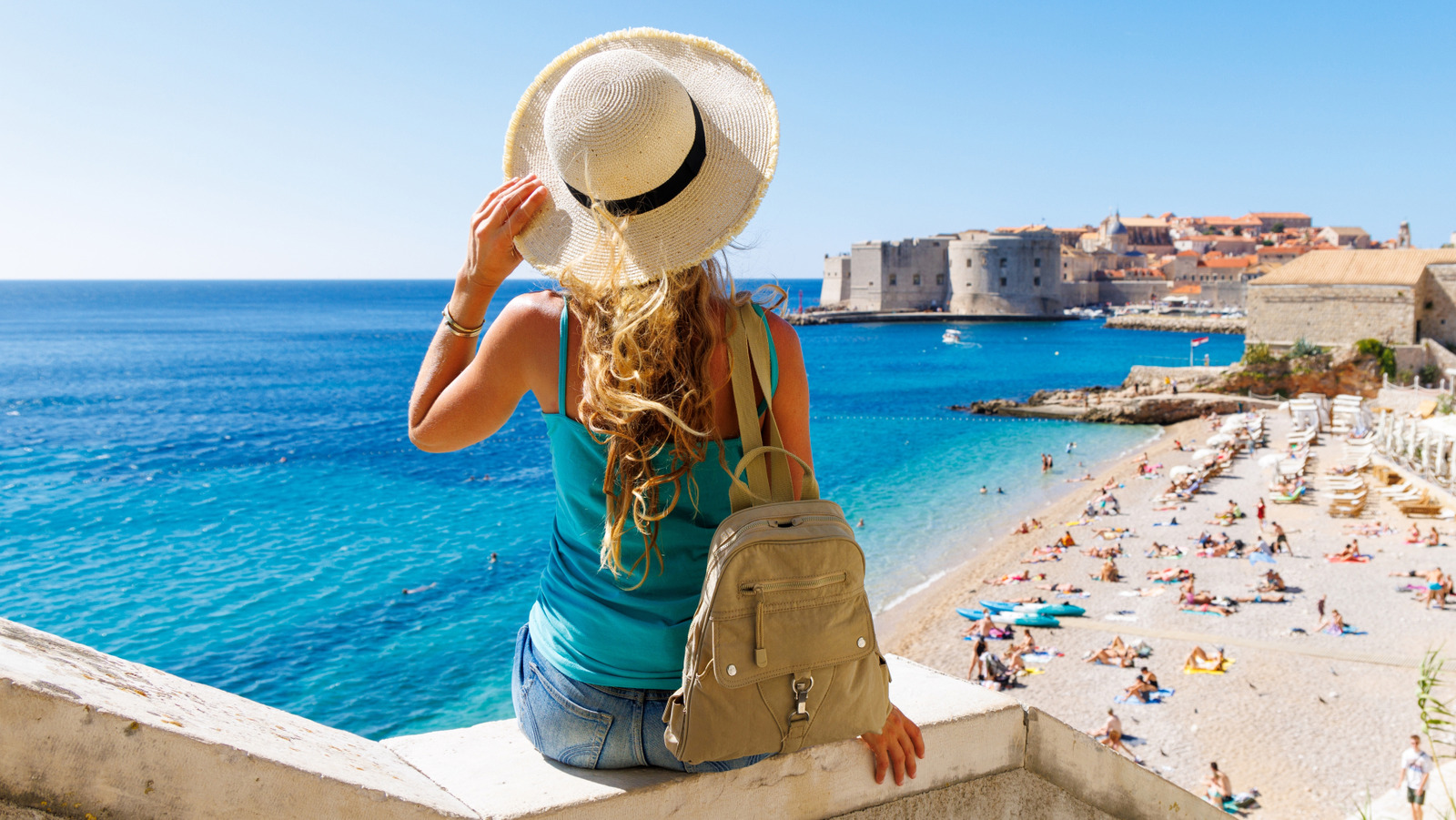 Pourquoi Rick Steves suggère que les touristes en Europe voyagent avec des tissus de poche