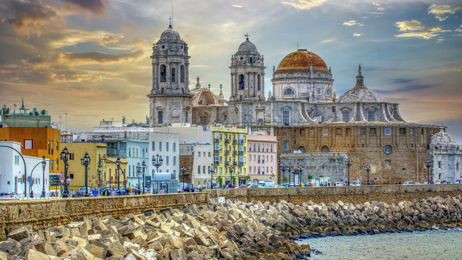 `` Little Havana '' de l'Espagne est un paradis secret avec des plages préservées et un esprit de carnaval des Caraïbes
