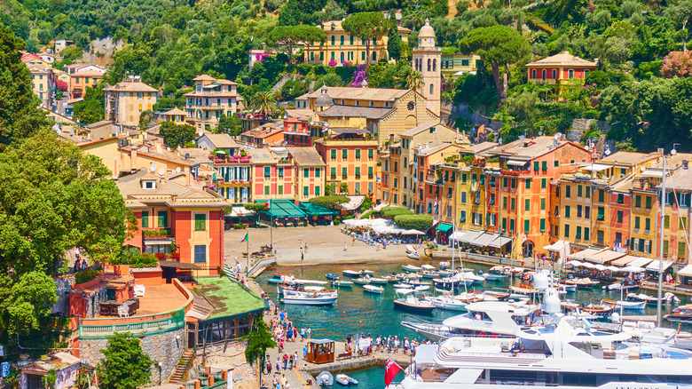 Le front de mer de Portofino en Italie