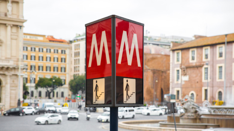 Signe du métro romain