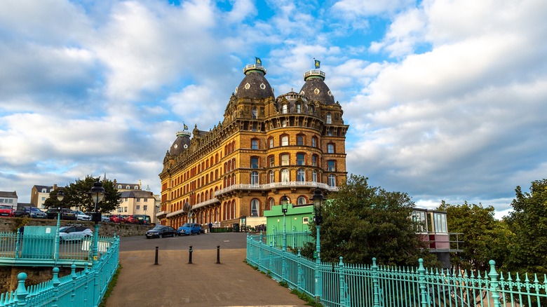 Extérieur du Grand Hotel Scarborough en Angleterre