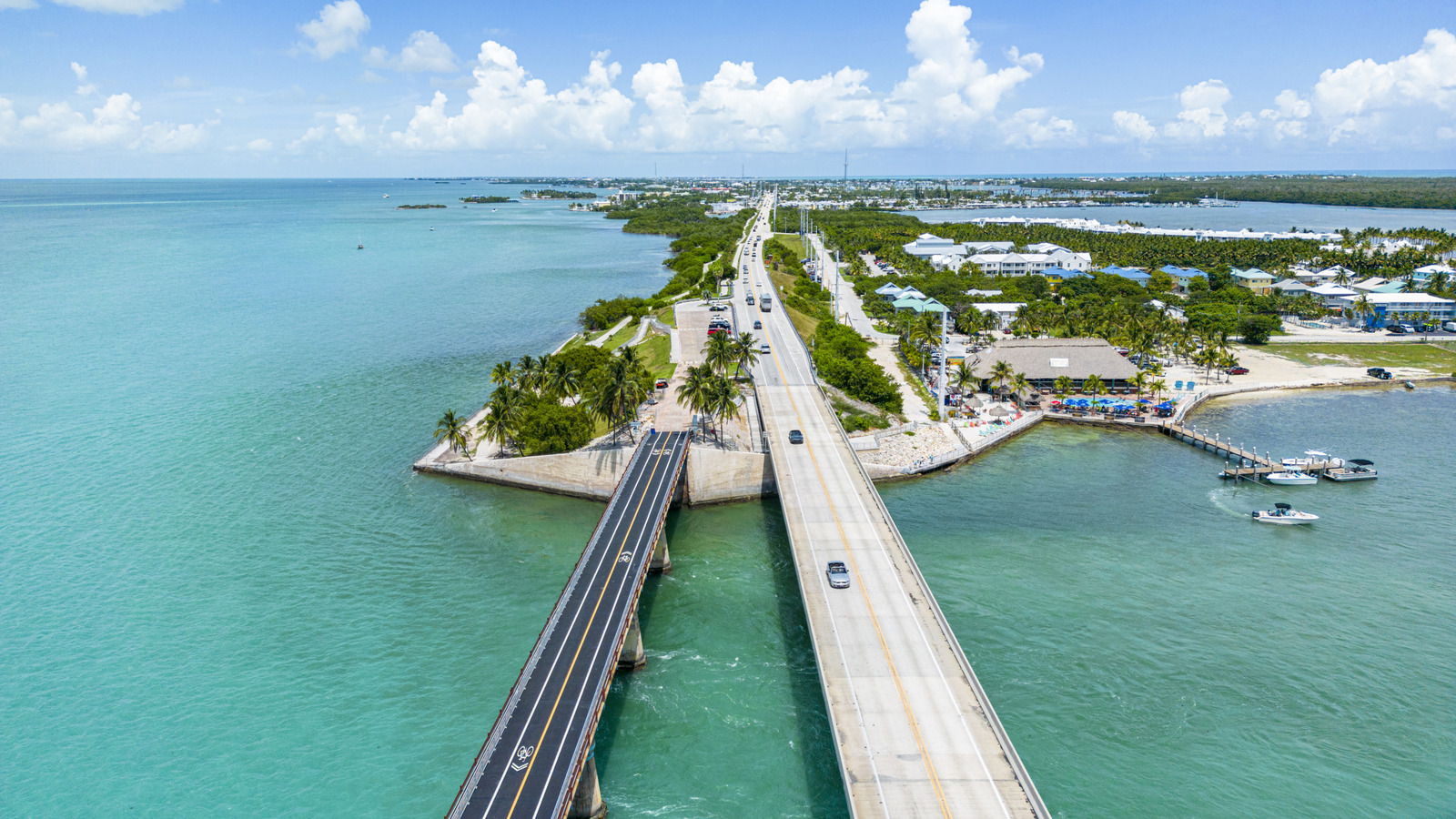 La superbe ville de Floride au centre des clés offre un charme à l'ancienne, des locations au bord de l'eau et une beauté de plage