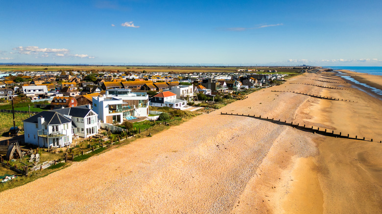Maisons sur la côte à Golden Sandy Beach