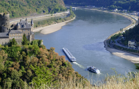 Les croisières fluviales les plus intimes d'Europe possèdent des villes emblématiques avec des photographes, des chefs et des historiens