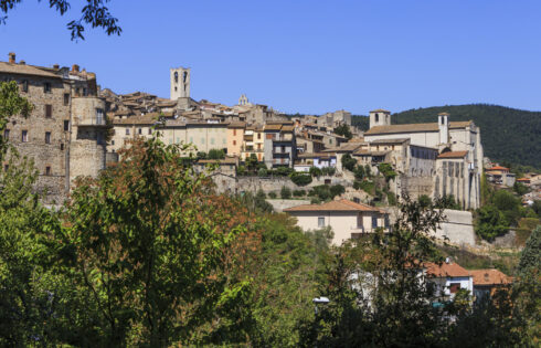 L'un des secrets les mieux gardés d'Italie est un village pittoresque en Ombrie qui a inspiré les Chroniques de Narnia
