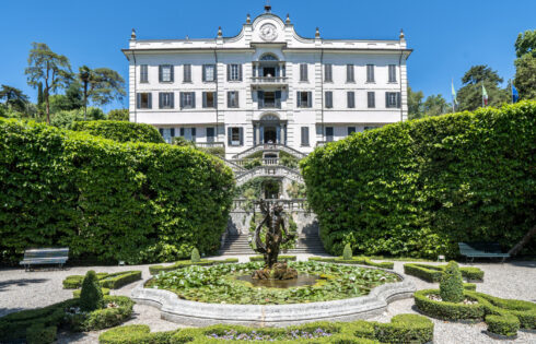 Rick Steves pense que la villa rose pastel de Lake Como a l'un des meilleurs jardins de toute l'Italie