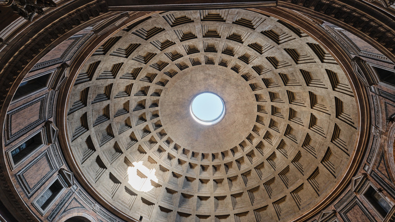 intérieur du panthéon dôme