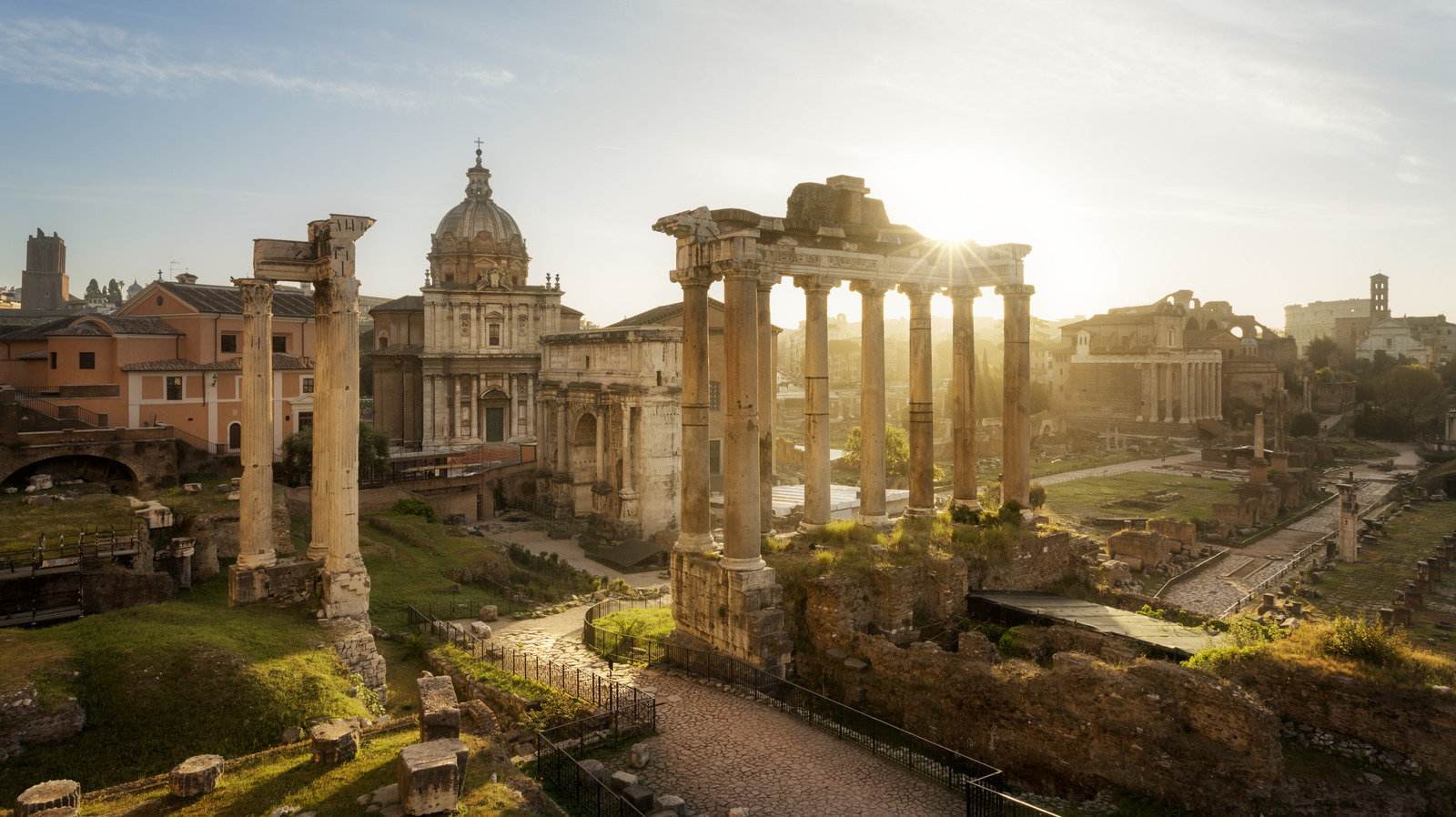 L'une des plus anciennes attractions d'Italie mélange la géométrie divine, la lumière céleste et le mystère romain