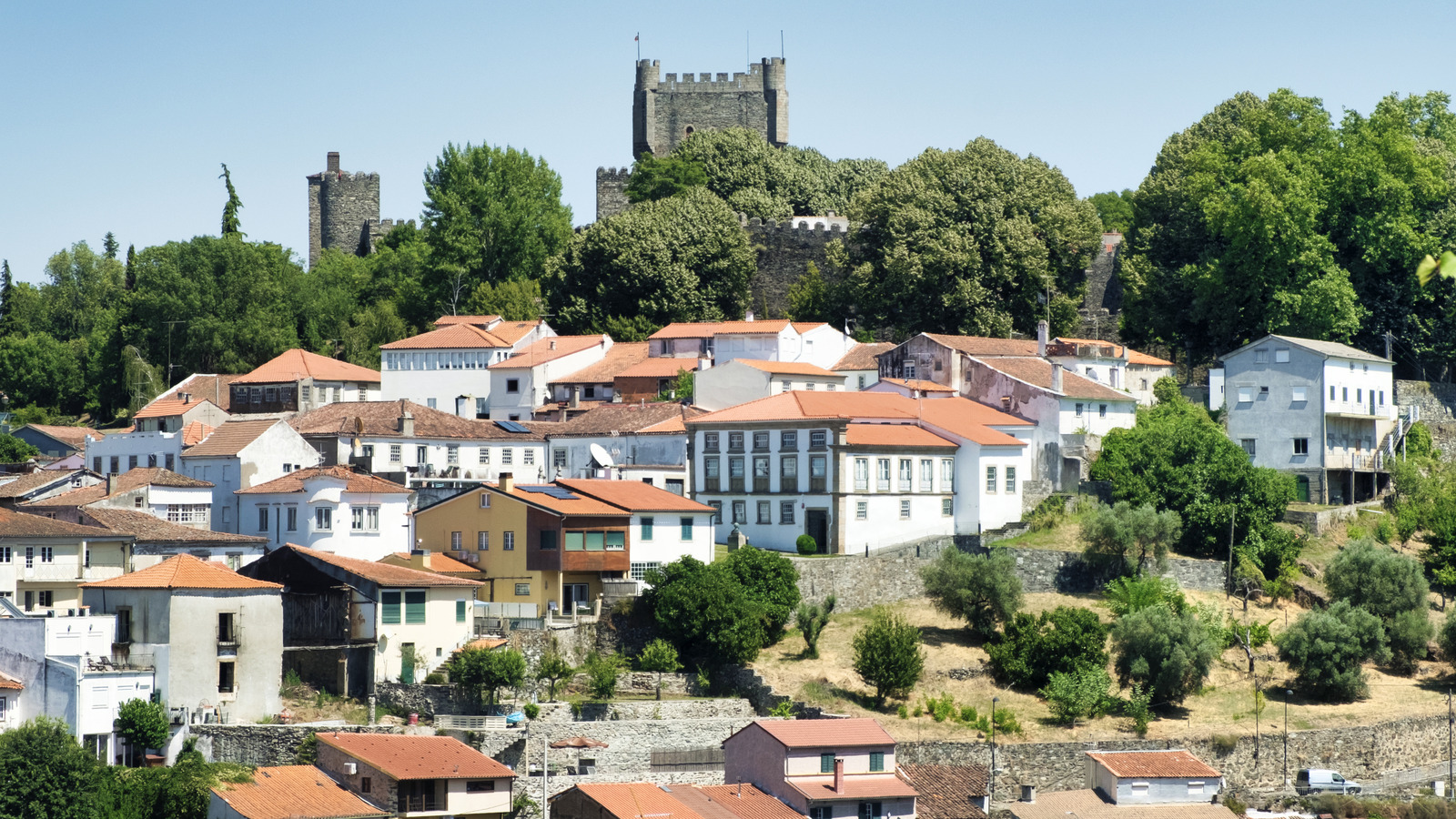 Cette charmante ville du Portugal est la plus belle destination de retraite pour moins de 1 500 $ par mois