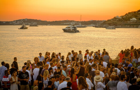 L'une des îles les plus populaires de la Grèce est également l'une de ses destinations les plus décevantes