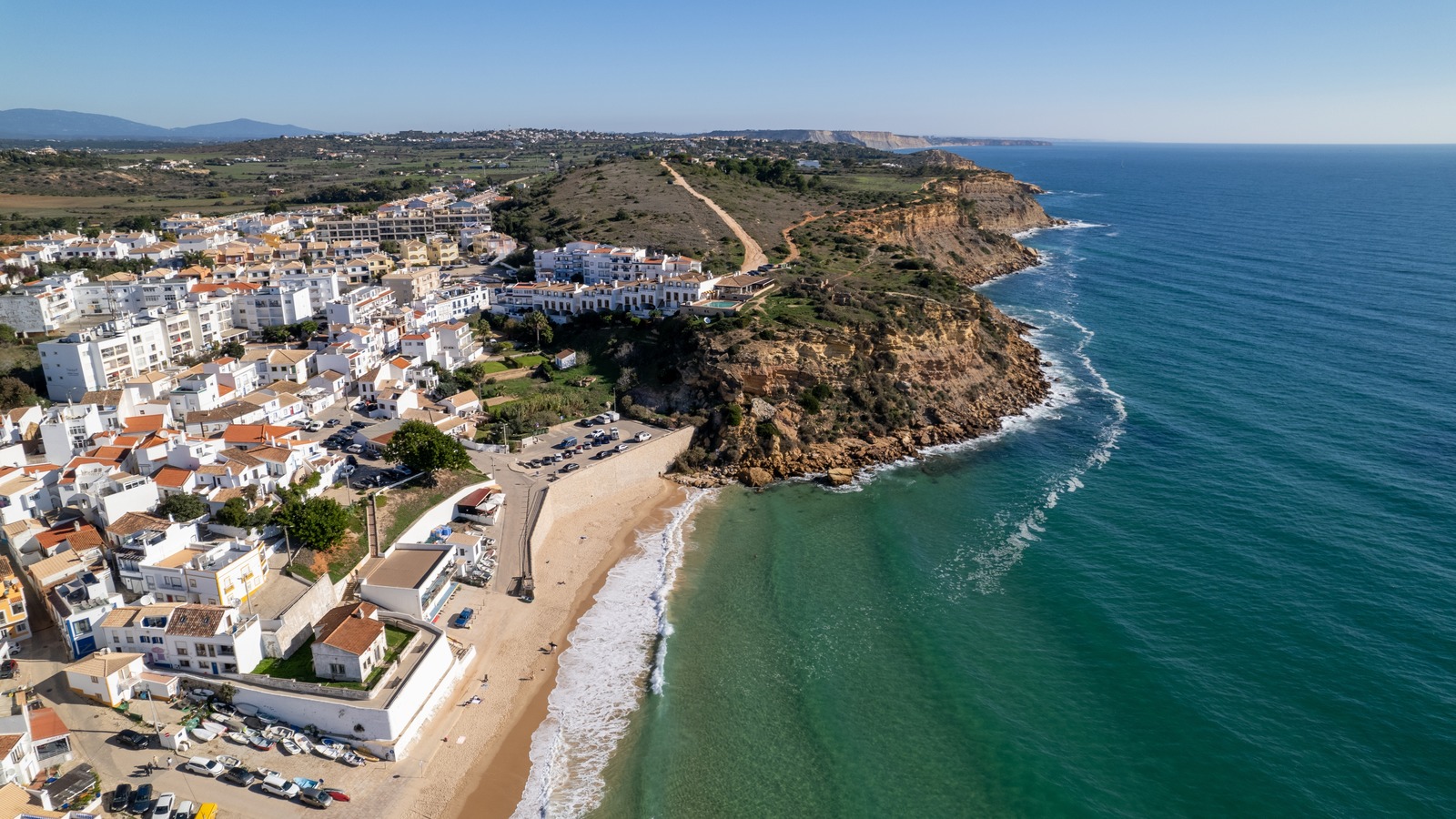 La ville balnéaire sous le radar du Portugal offre un avant-goût de l'Algarve sans les stations ou la foule