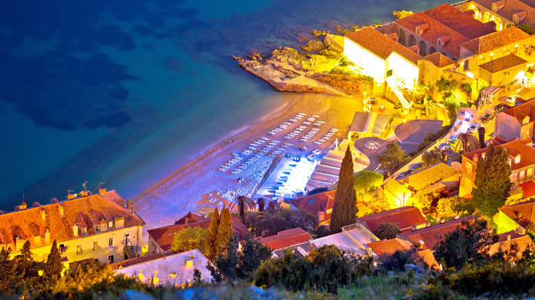Banje Beach la nuit, Dubrovnik