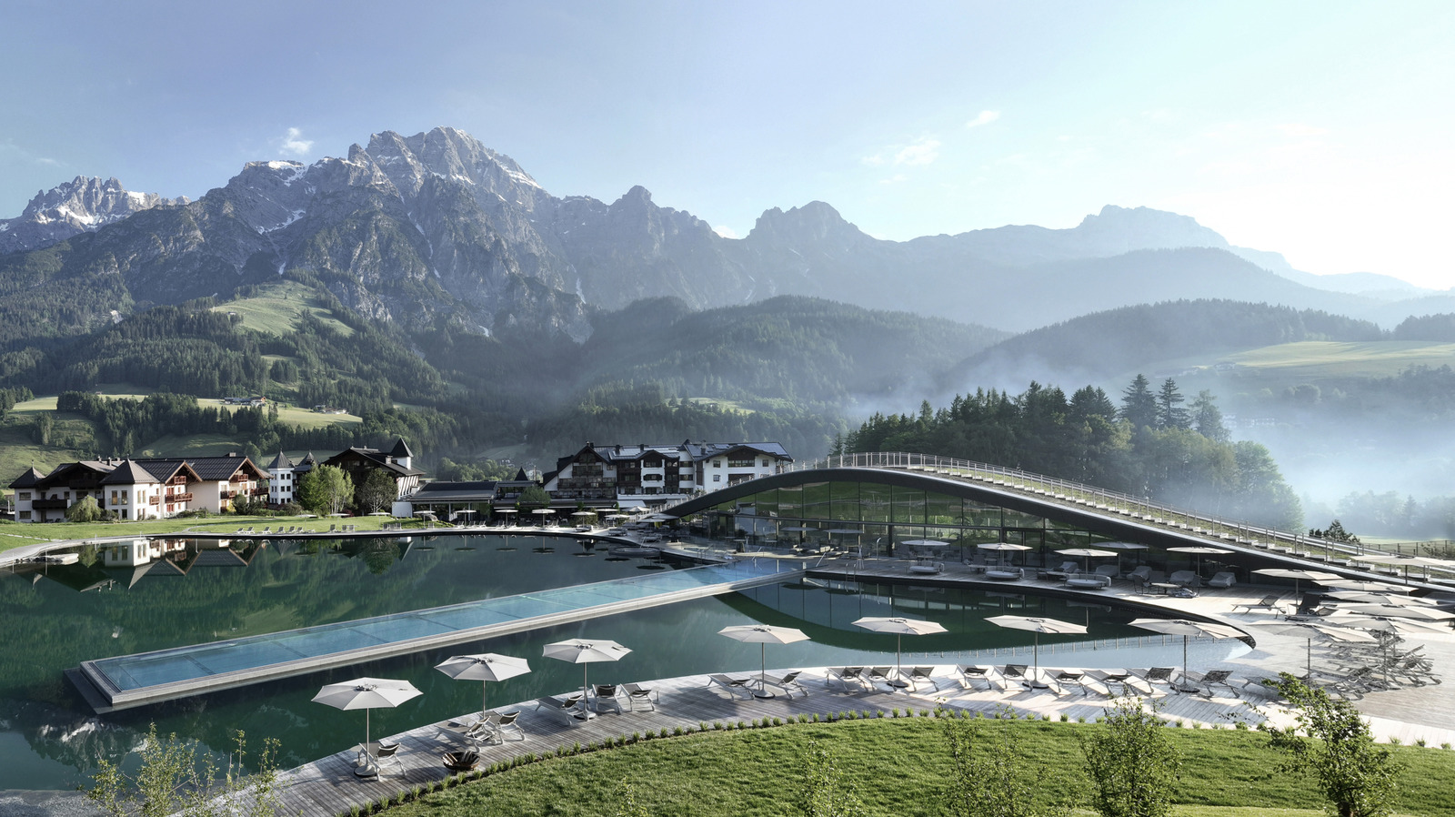 Le Spa Resort parmi les meilleurs d'Autriche a une piscine incroyablement unique, une grotte de glace et un «escalier d'eau» dans les Alpes