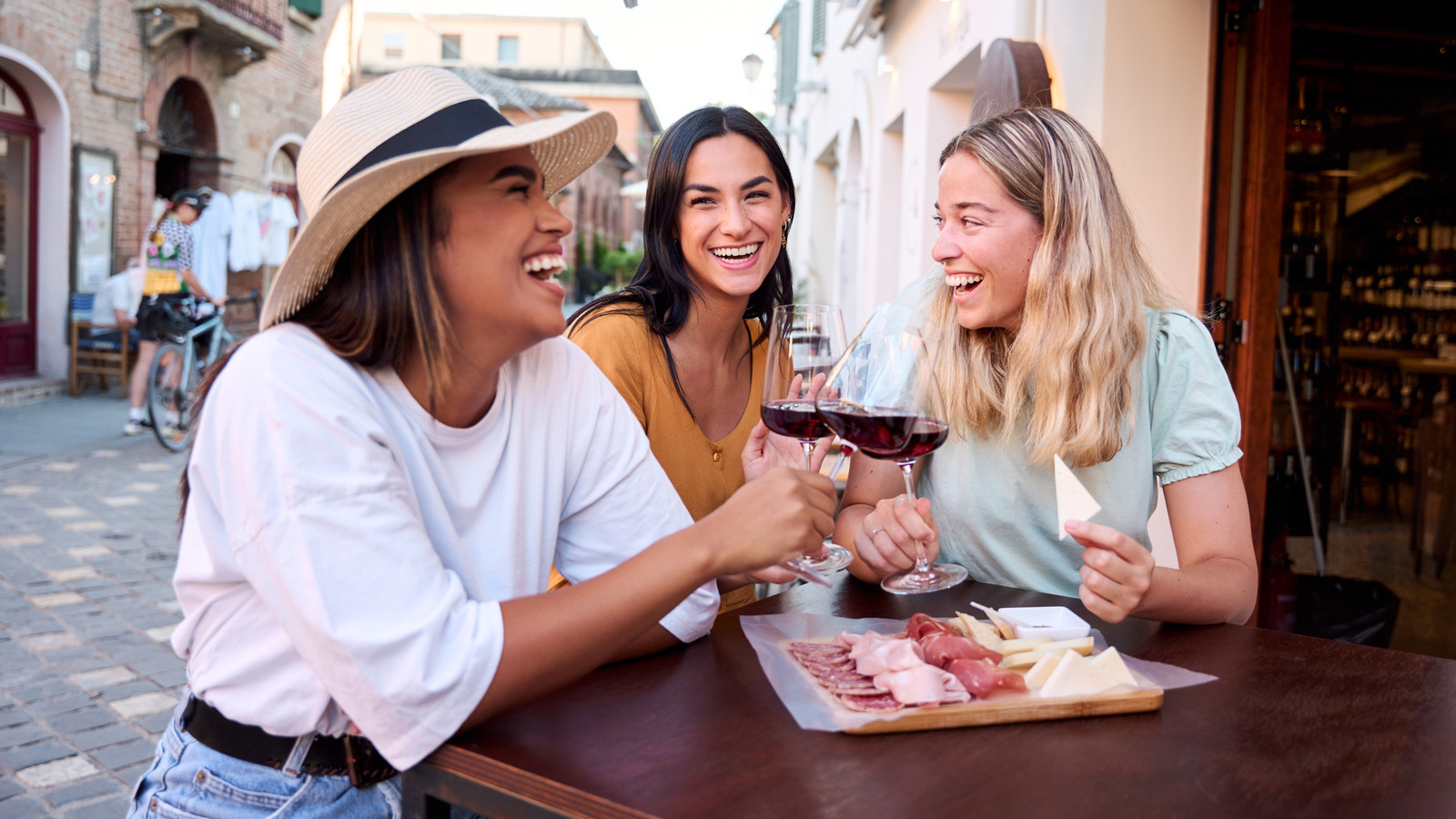 Rick Steves dit d'essayer cette alternative pour une pause aventureuse des pâtes et des pizzas en Italie