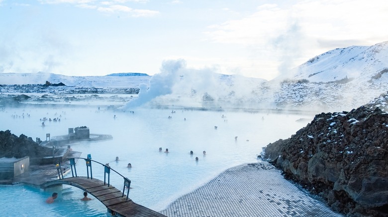 Lagon en Islande en hiver