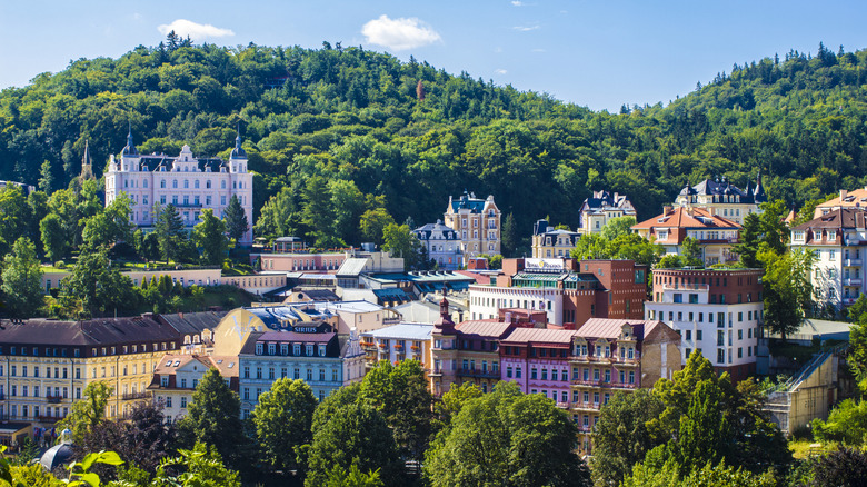 Ariel Panoramic View of the Picture-Book Belle ville spa de Karlovy varie, République tchèque