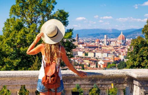 Le simple conseil de mode de Rick Steves pour éviter toute attention indésirable en Italie en tant que femme